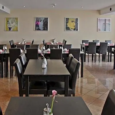 Plaza Hamburg Moorfleet 3* Hamburk